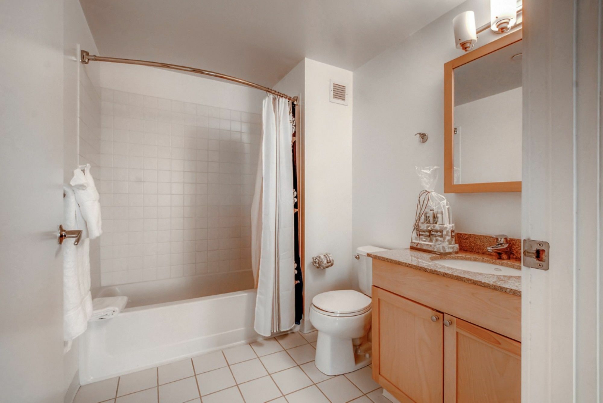 Global Luxury Suites At Kendall East Κέιμπριτζ Εξωτερικό φωτογραφία